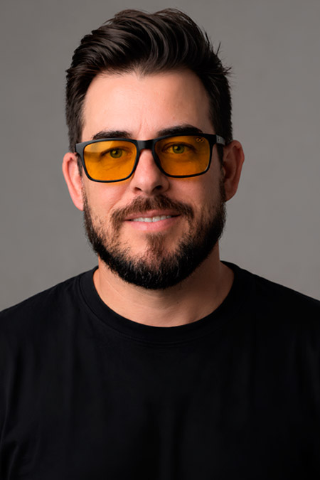 LUCAS CHARÃO